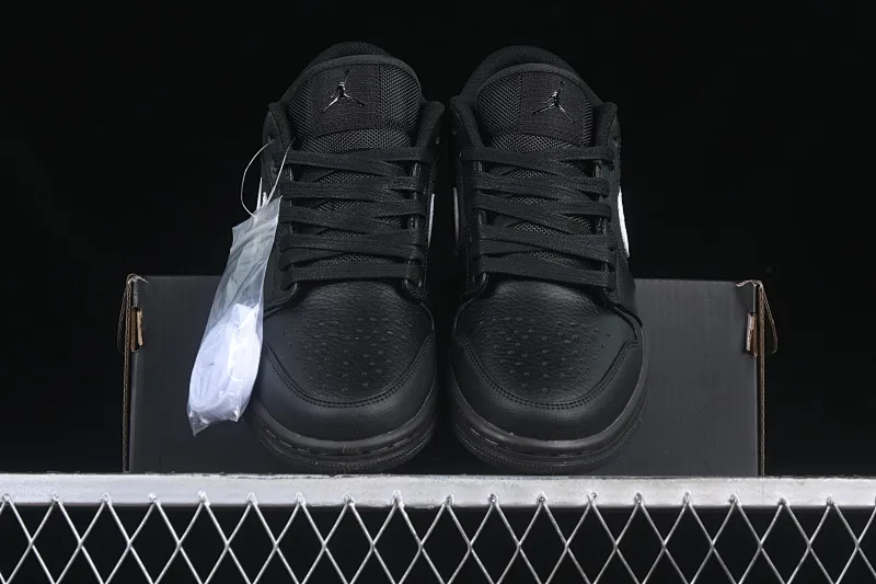 All categories Air Jordan Jordan series basketball shoes Air Jordan 1 Low Air Jordan 1 Low AJ1 Joe 1 black and white canvas leather low-top cultural basketball shoes HV5968-001
